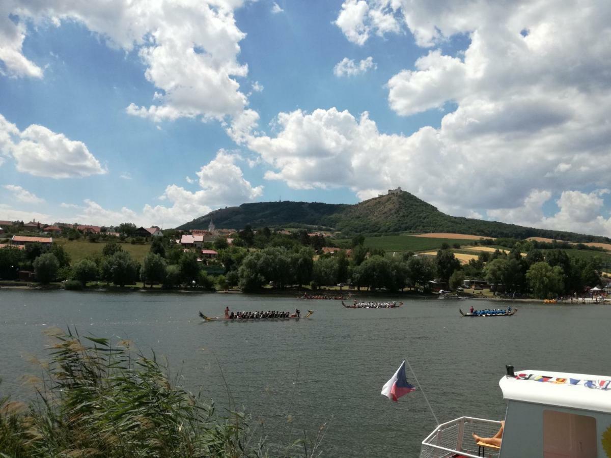 Penzion Nad Jezerem Pavlov Kültér fotó