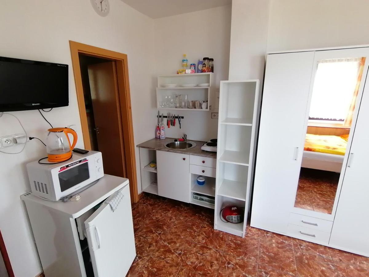 Penzion Nad Jezerem Pavlov Kültér fotó